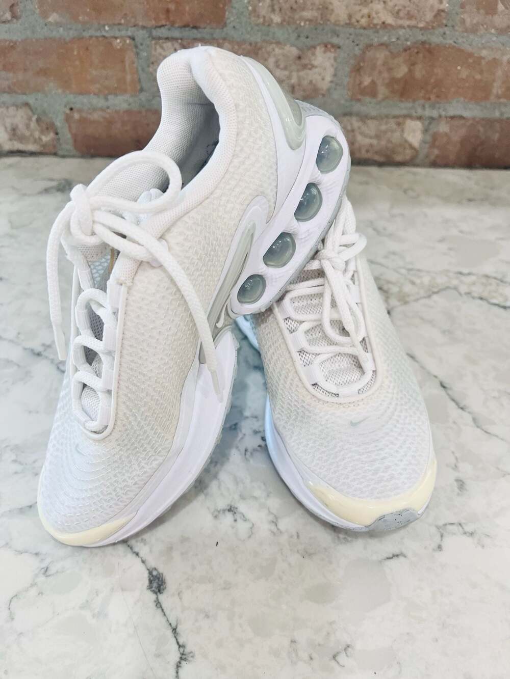 Nike Air Max Dn Women's Sneakers Size 7
